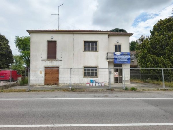 casa indipendente in vendita a Ferrara in zona San Martino