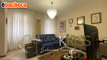 casa indipendente in vendita a Ferrara in zona Centro Storico