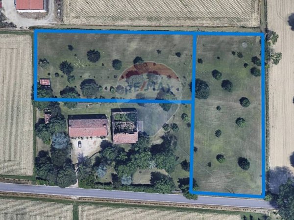 terreno agricolo in vendita a Ferrara in zona Francolino