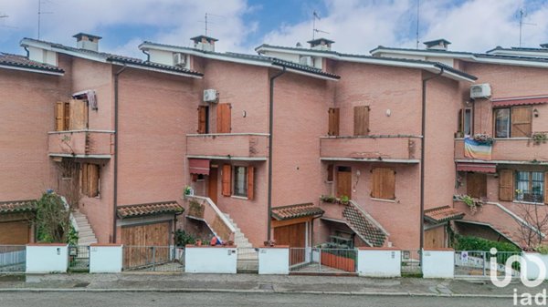 casa indipendente in vendita a Ferrara in zona Aguscello