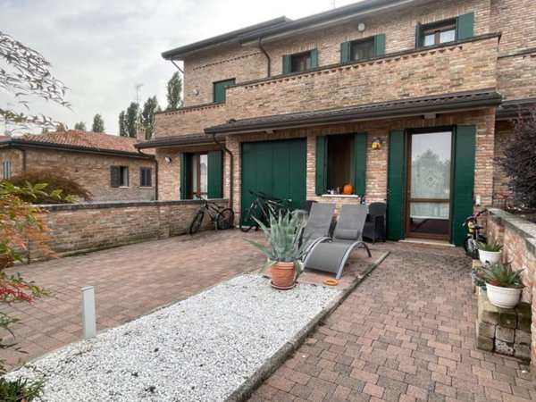 casa indipendente in vendita a Ferrara in zona Sant'Egidio / Gaibanella