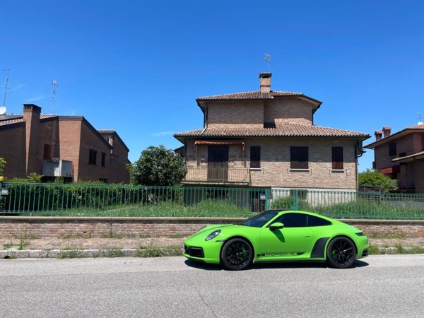 casa indipendente in vendita a Ferrara