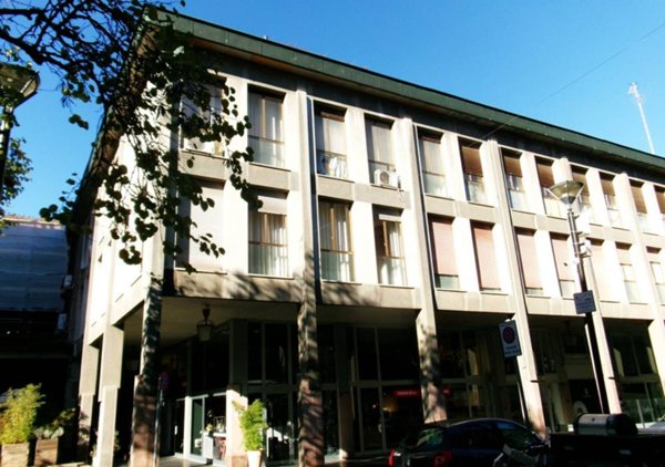 ufficio in vendita a Ferrara in zona Centro Storico