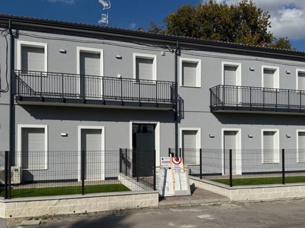 appartamento in vendita a Ferrara in zona Aguscello