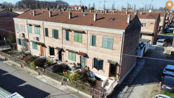 casa indipendente in vendita a Ferrara in zona Pontelagoscuro