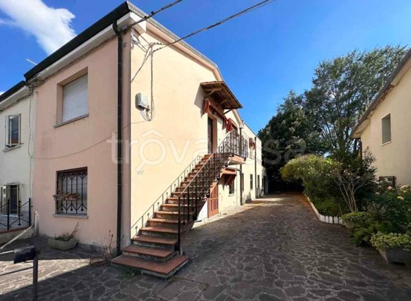 casa indipendente in vendita a Ferrara