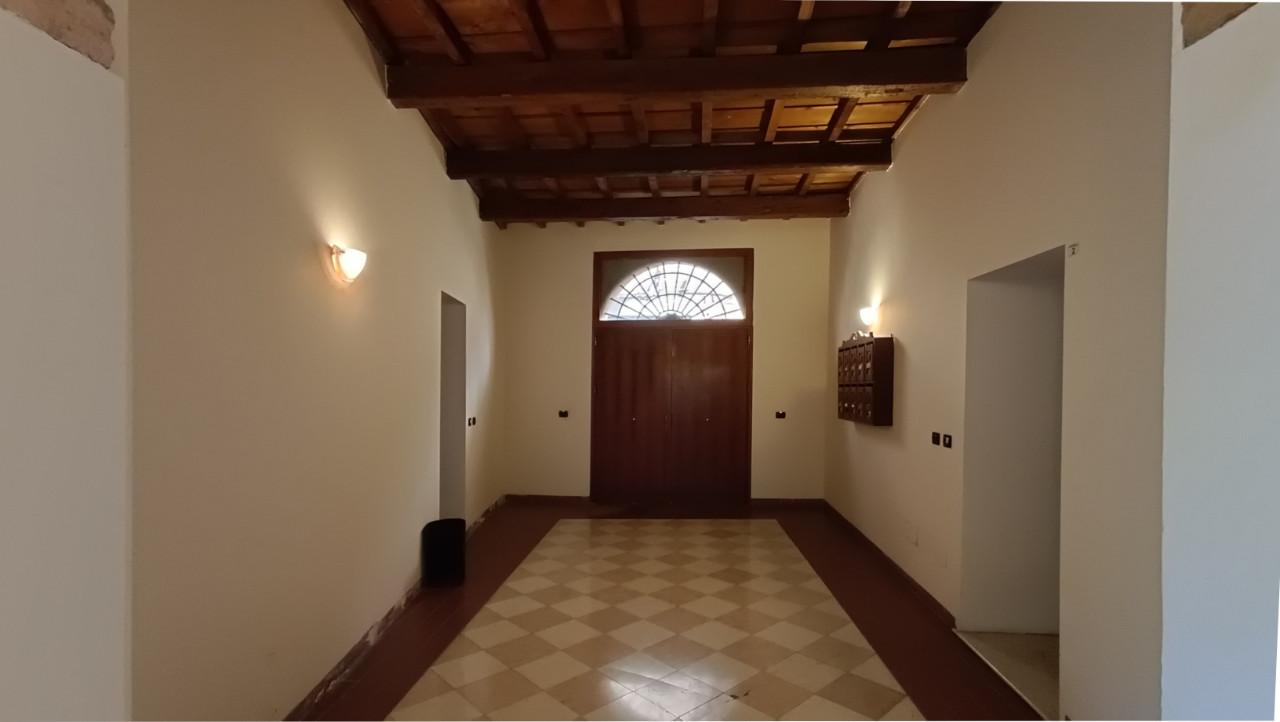 appartamento in vendita a Ferrara in zona Centro Storico