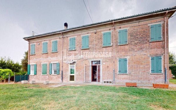 casa indipendente in vendita a Ferrara in zona Porotto / Cassana
