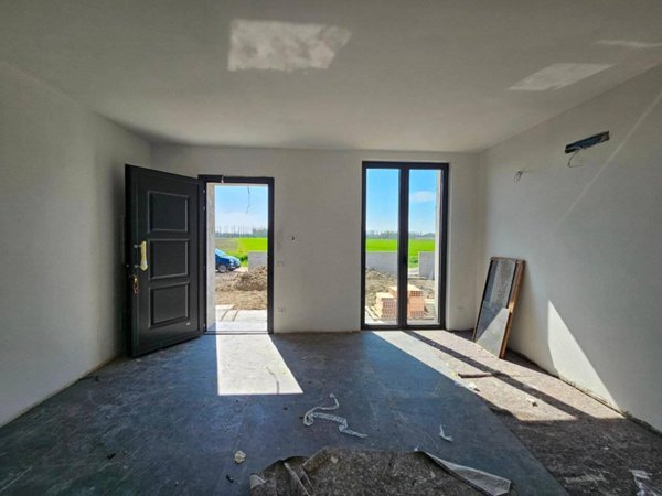 casa indipendente in vendita a Ferrara in zona Pontelagoscuro