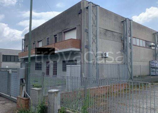 ufficio in vendita a Ferrara in zona Porotto / Cassana