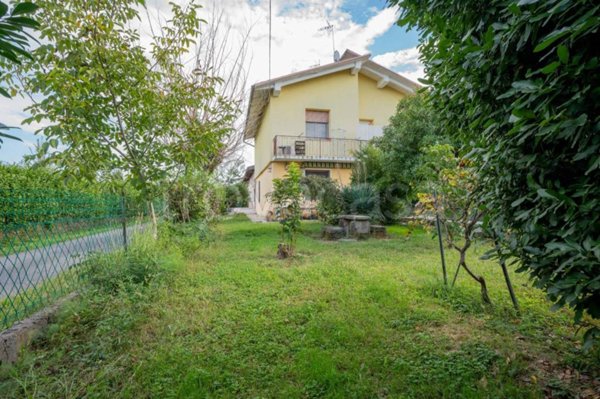 casa indipendente in vendita a Ferrara in zona San Martino