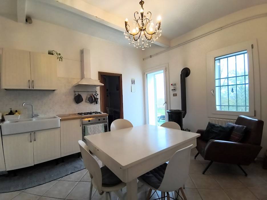 casa indipendente in vendita a Ferrara in zona Pontelagoscuro