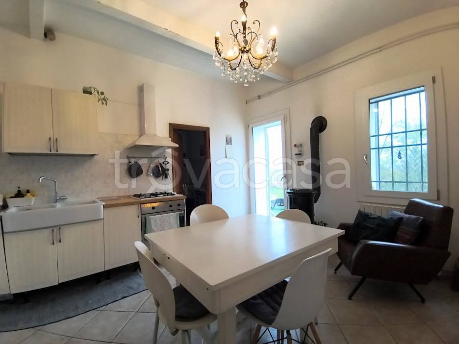 casa indipendente in vendita a Ferrara in zona Casaglia