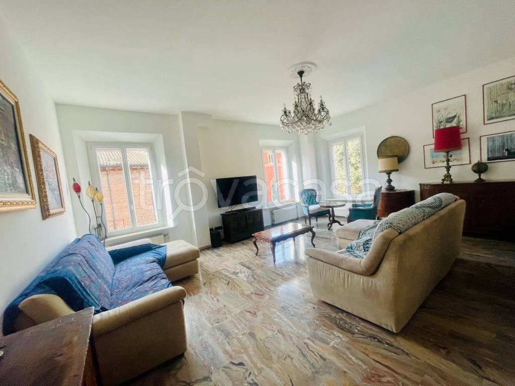 appartamento in vendita a Ferrara in zona Centro Storico