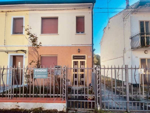 casa indipendente in vendita a Ferrara