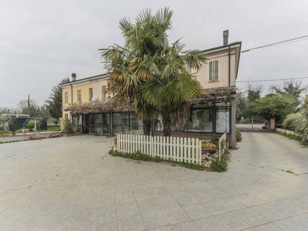 appartamento in vendita a Ferrara in zona Casaglia