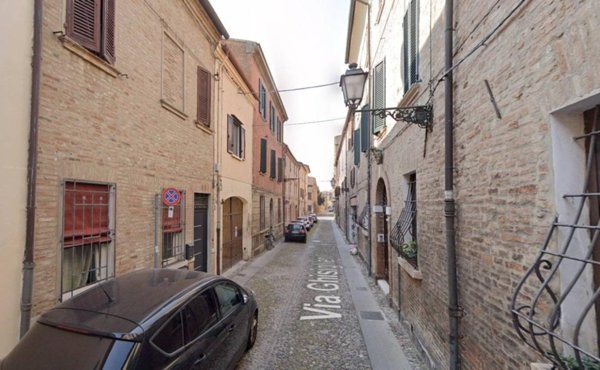 ufficio in vendita a Ferrara in zona Centro Storico