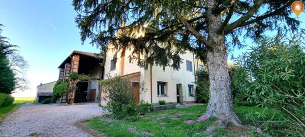 casa indipendente in vendita a Ferrara in zona San Martino
