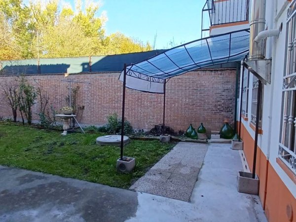 casa indipendente in vendita a Ferrara in zona Centro Storico