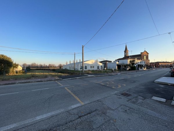 terreno edificabile in vendita a Ferrara in zona Francolino