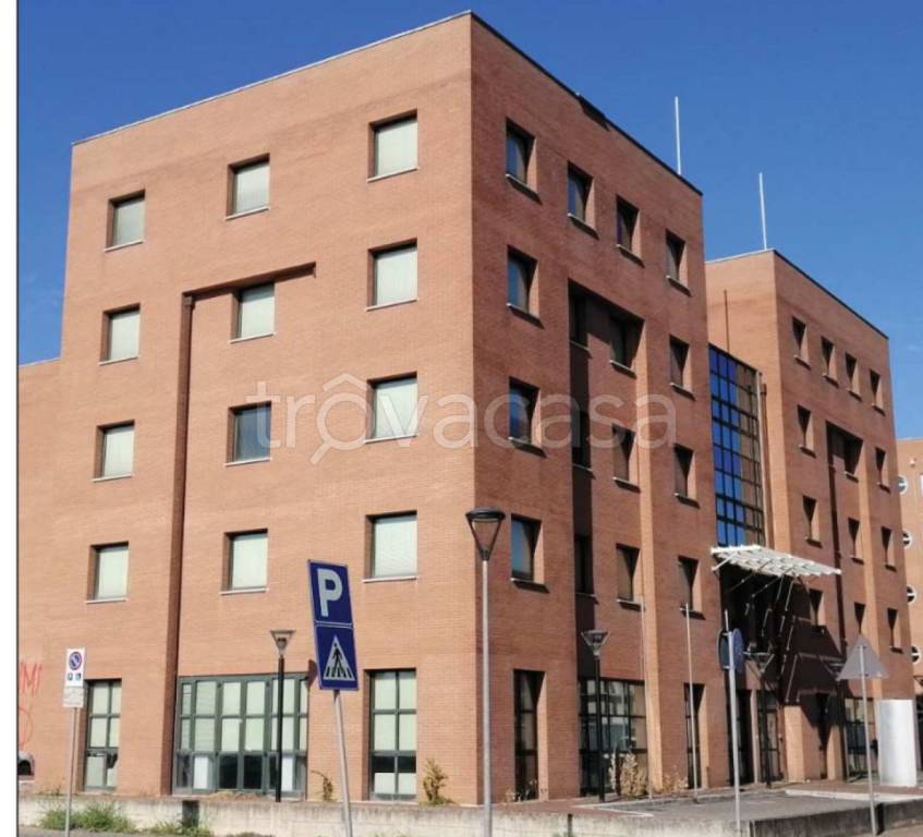 ufficio in vendita a Ferrara