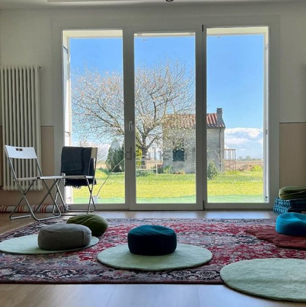 casa indipendente in vendita a Ferrara