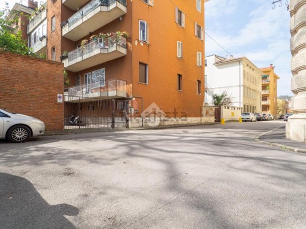 appartamento in vendita a Ferrara in zona Centro Storico