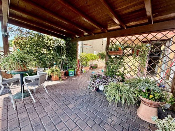 casa indipendente in vendita a Ferrara in zona Pontelagoscuro
