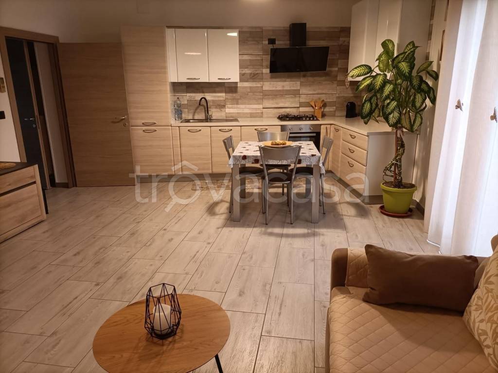 casa indipendente in vendita a Ferrara