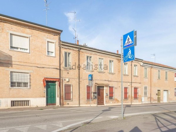 appartamento in vendita a Ferrara in zona Centro Storico