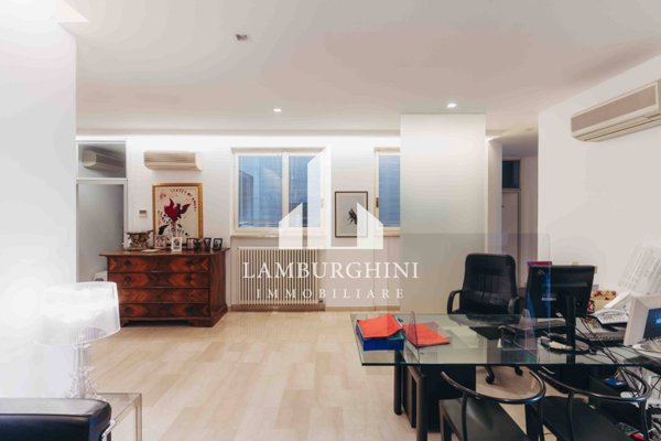 appartamento in vendita a Ferrara in zona Centro Storico