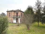 casa indipendente in vendita a Ferrara