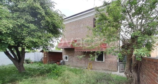 casa indipendente in vendita a Ferrara