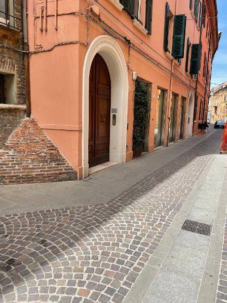 appartamento in vendita a Ferrara in zona Centro Storico