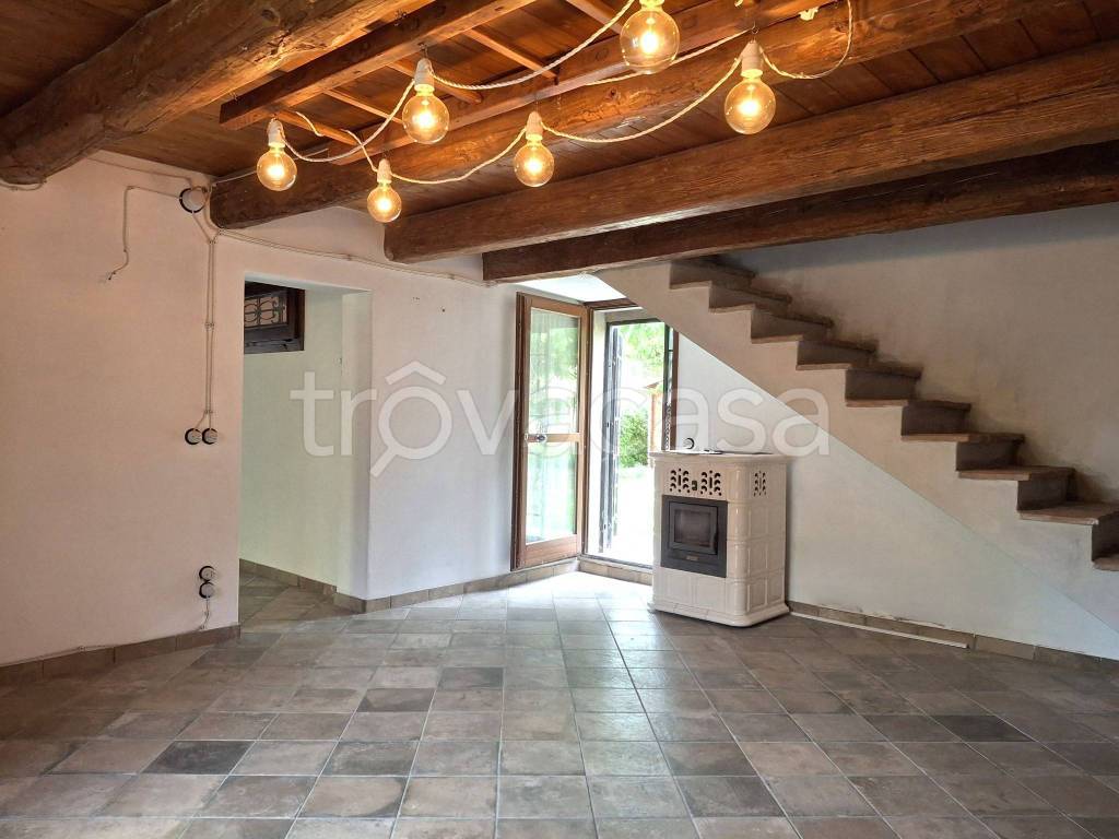 casa indipendente in vendita a Ferrara in zona Casaglia
