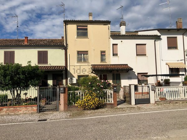 casa indipendente in vendita a Ferrara in zona Francolino