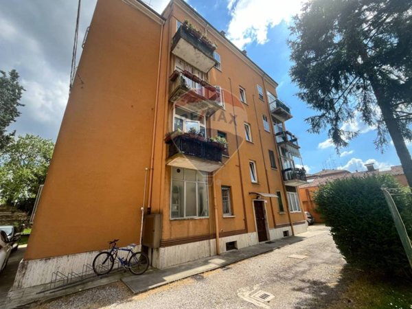 appartamento in vendita a Ferrara in zona Centro Storico