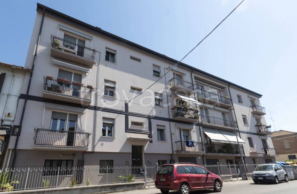 appartamento in vendita a Ferrara in zona Centro Storico