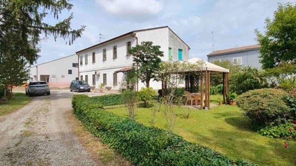 appartamento in vendita a Ferrara in zona Francolino