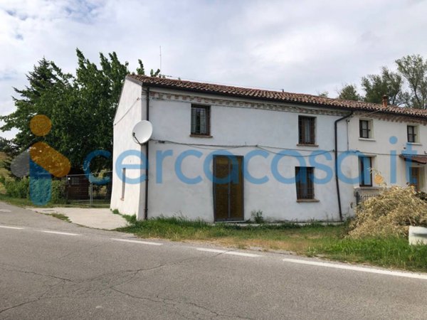 casa indipendente in vendita a Ferrara in zona Ravalle