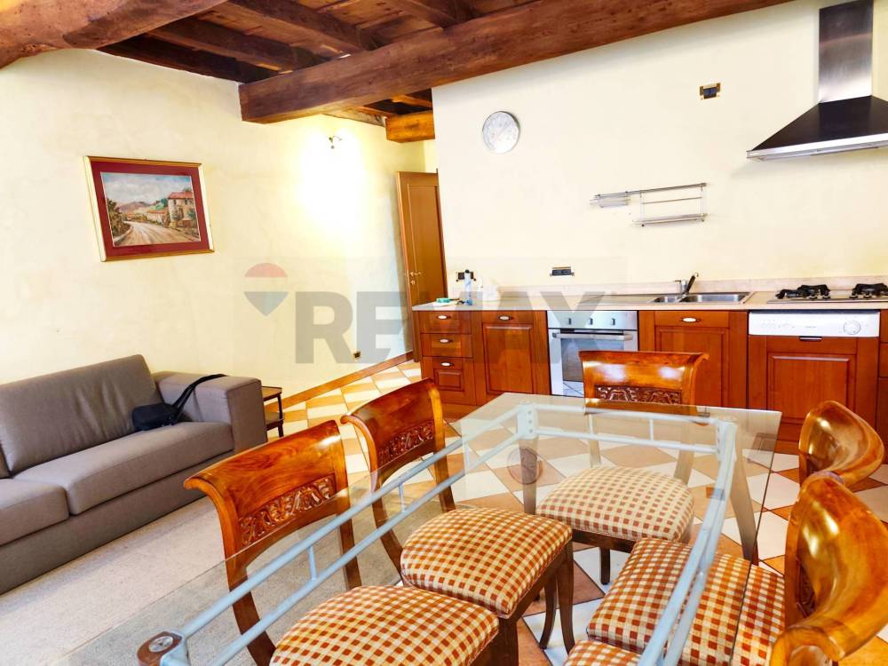 appartamento in vendita a Ferrara in zona Centro Storico