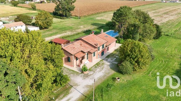 casa indipendente in vendita a Ferrara in zona Cona