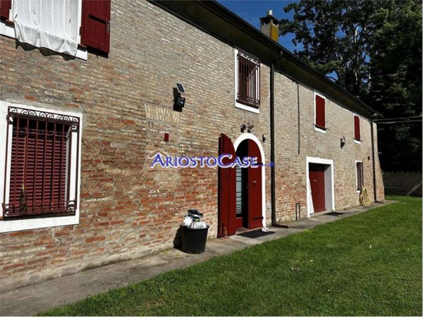 casa indipendente in vendita a Ferrara in zona Fossa d'Albero