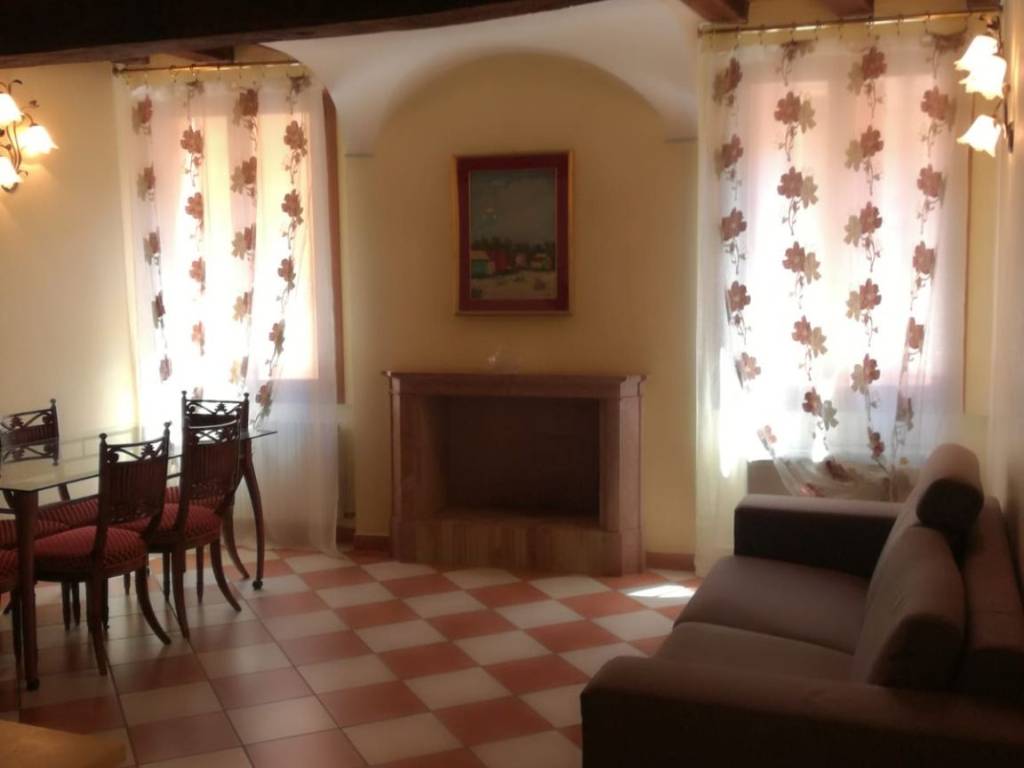 appartamento in vendita a Ferrara in zona Centro Storico