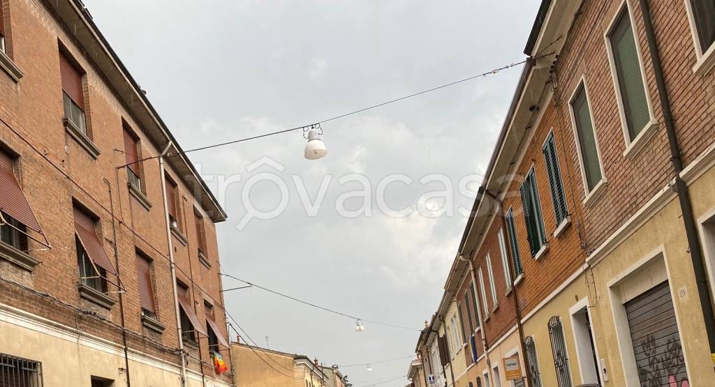 monolocale in vendita a Ferrara in zona Centro Storico