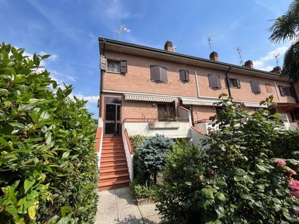 casa indipendente in vendita a Ferrara in zona Pontelagoscuro