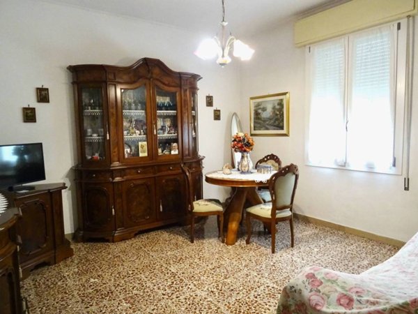 casa indipendente in vendita a Ferrara