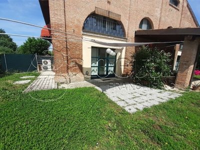 appartamento in vendita a Ferrara in zona Mizzana
