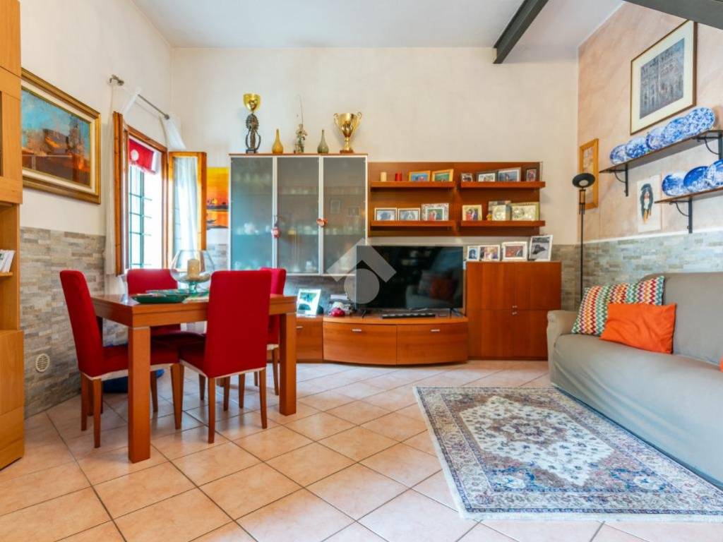 casa indipendente in vendita a Ferrara in zona Boara