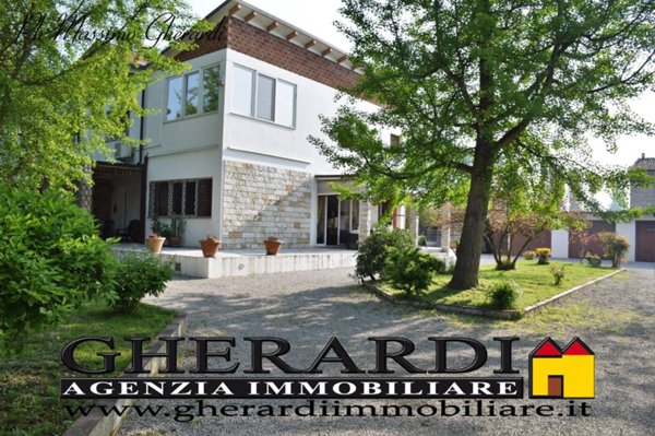 casa indipendente in vendita a Ferrara in zona Sant'Egidio / Gaibanella